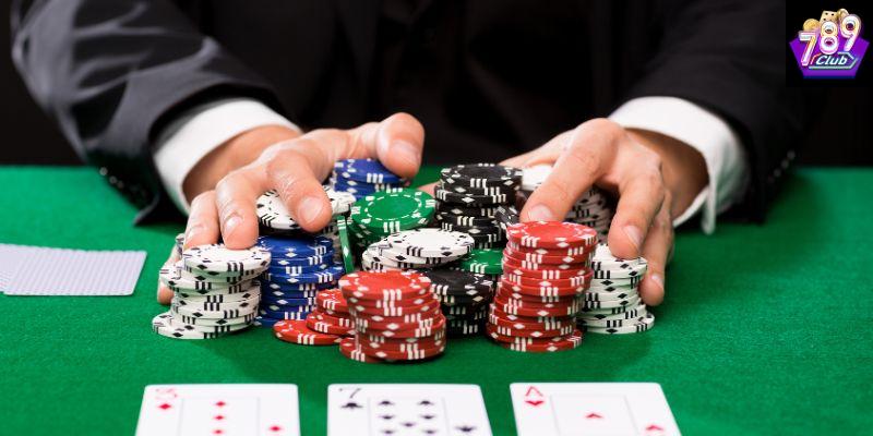 Lý do nên chơi Omaha poker